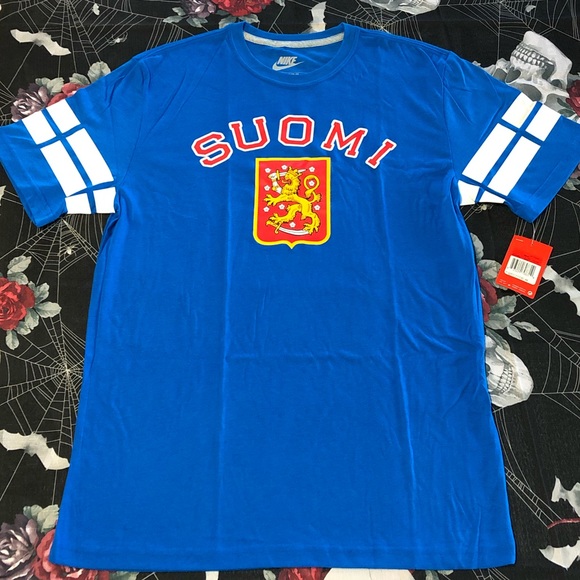 NWT RARE 2013 NIKE DRI-FIT NSW SPORTSWEAR SUOMI SHIRT SIZE MENS LARGE - Picture 1 of 8